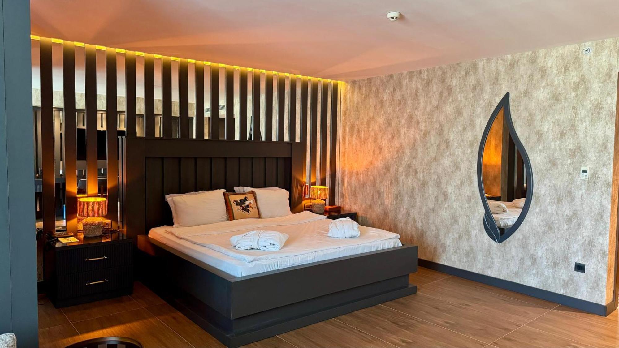Sirin Park Hotel Адана Экстерьер фото